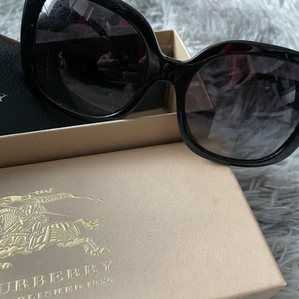 Authentic Burberry sunglasses with case and box